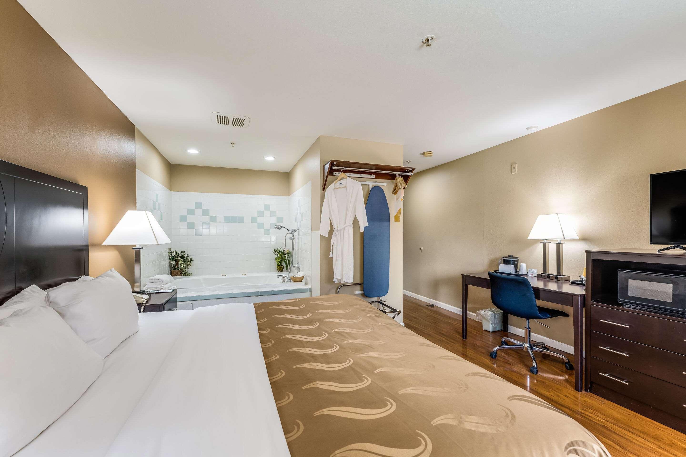 Quality Inn Cle Elum-Ellensburg Экстерьер фото